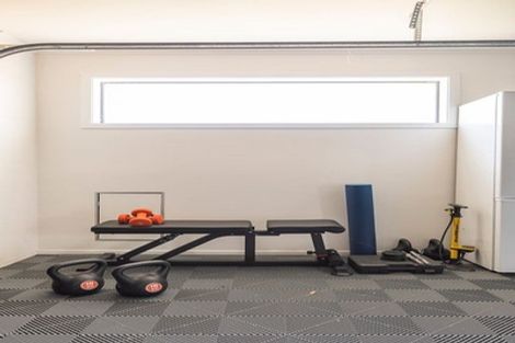 Photo of property in 39b Braithwaite Street, Karori, Wellington, 6012