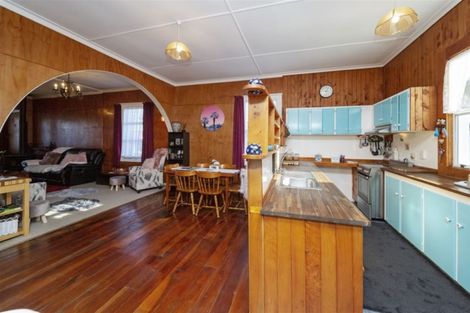 Photo of property in 255 Princes Street, Hawera, 4610