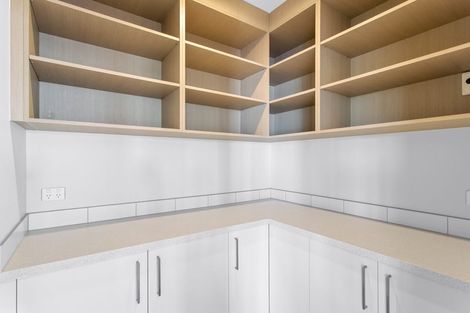 Photo of property in 46 Katikati Drive, Manurewa, 2102