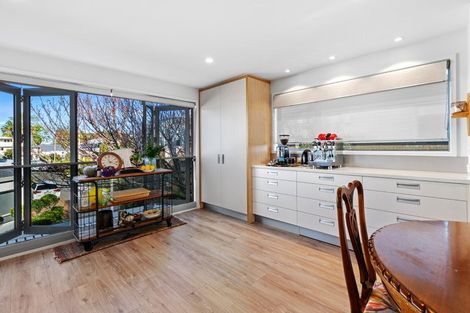 Photo of property in 11 First Avenue, Tauranga, 3110