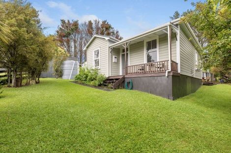 Photo of property in 72 Oneriri Road, Kaiwaka, 0573