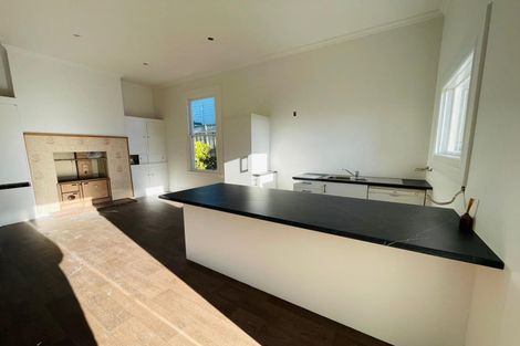 Photo of property in 11 Kilgour Street, Roslyn, Dunedin, 9010