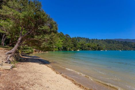 Photo of property in 5 Broughton Bay Road, Te Mahia, Marlborough Sounds, 7282