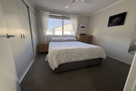 Photo of property in 21 Kerewhenua Crescent, Hobsonville, Auckland, 0616