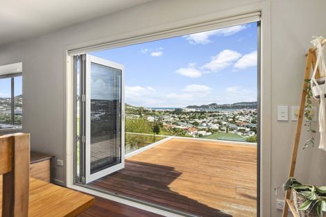 Photo of property in 142 Townsend Road, Miramar, Wellington, 6022