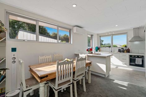 Photo of property in 2/9 Riverlea Road, Whenuapai, Auckland, 0618