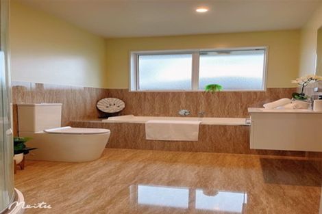 Photo of property in 112 Caulfield Avenue, Halswell, Christchurch, 8025