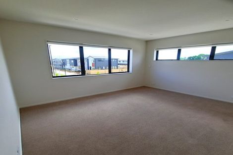 Photo of property in 13 Katikati Drive, Manurewa, Auckland, 2102