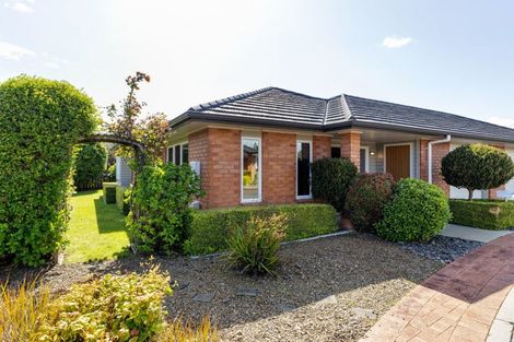 Photo of property in 5 Walter Court, Cambridge, 3434