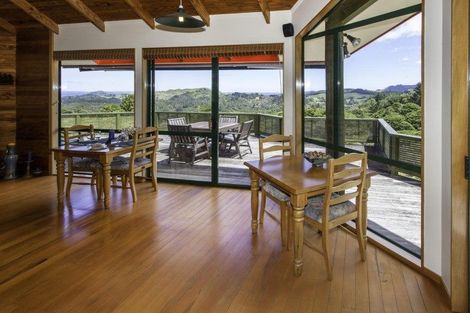 Photo of property in 860 Buffalo Road, Coromandel, 3506