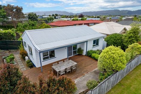 Photo of property in 1 Beachwater Grove, Paraparaumu Beach, Paraparaumu, 5032