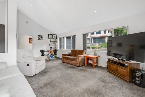 Photo of property in 11 Kestrel Heights, Arkles Bay, Whangaparaoa, 0932