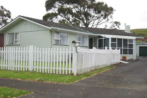 Photo of property in 12 Dalry Place, Mangere Bridge, Auckland, 2022