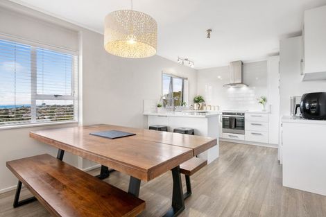 Photo of property in 14a Layton Road, Manly, Whangaparaoa, 0930