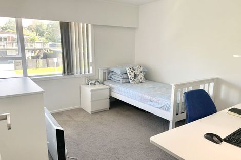 Photo of property in 49 Mayfair Crescent, Mairangi Bay, Auckland, 0630