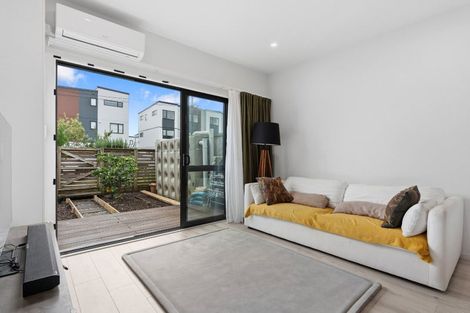 Photo of property in 6/2 Abbotleigh Avenue, Te Atatu Peninsula, Auckland, 0610