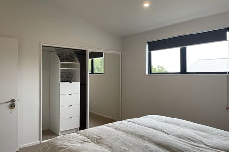 Photo of property in 34 Moncks Spur Road, Redcliffs, Christchurch, 8081