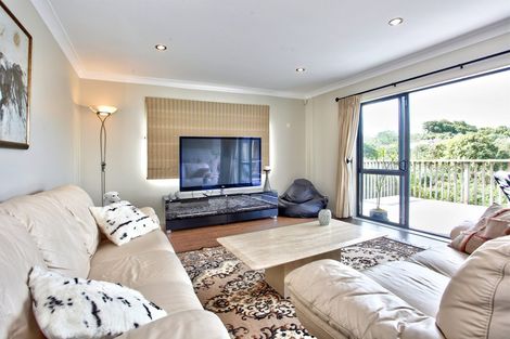 Photo of property in 120e Gowing Drive, Meadowbank, Auckland, 1072