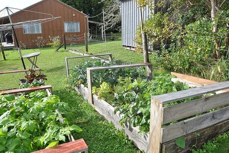 Photo of property in 111 Woodcocks Road, Warkworth, 0910