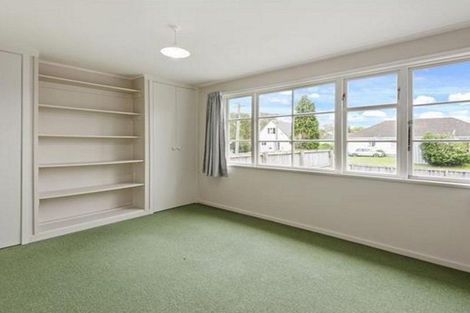 Photo of property in 6 Renfrew Street, Upper Riccarton, Christchurch, 8041