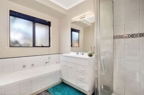 Photo of property in 49 Fairview Place, Te Puke, 3119