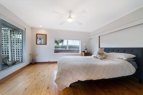 Photo of property in 12 Trig Road, West Harbour, Auckland, 0618