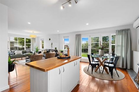 Photo of property in 13 Yeovil Place, St Albans, Christchurch, 8052