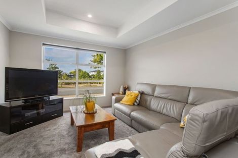 Photo of property in 1 Tanu Place, Parklands, Christchurch, 8083