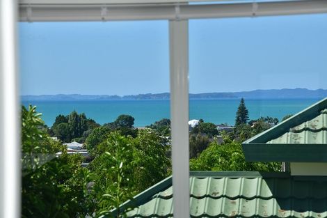 Photo of property in 2/25 Little Barrier Avenue, Manly, Whangaparaoa, 0930