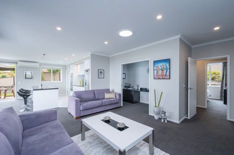 Photo of property in 3 Norfolk Place, Stoke, Nelson, 7011