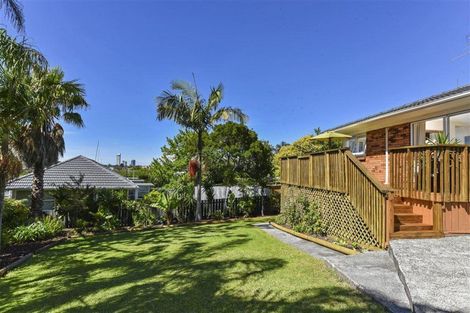 Photo of property in 3/16 Margaret Place, Milford, Auckland, 0620