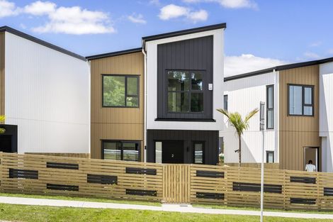 Photo of property in 4/155 Te Atatu Road, Te Atatu South, Auckland, 0610