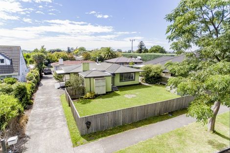 Photo of property in 1/1116 Outram Road, Akina, Hastings, 4122