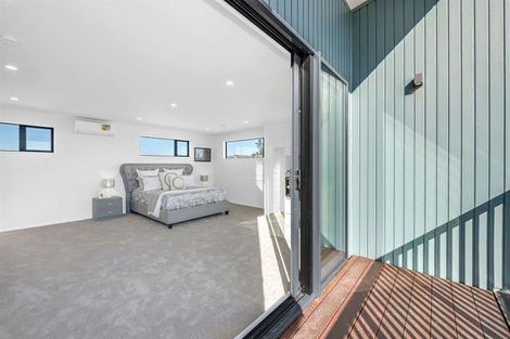 Photo of property in 24 John Gray Street, Papakura, 2110