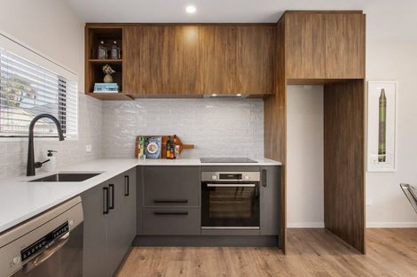 Photo of property in 4/162 Springfield Road, St Albans, Christchurch, 8014