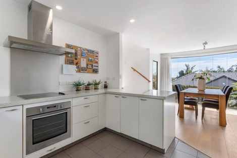 Photo of property in 1/28 Wiltshire Place, Somerville, Auckland, 2014