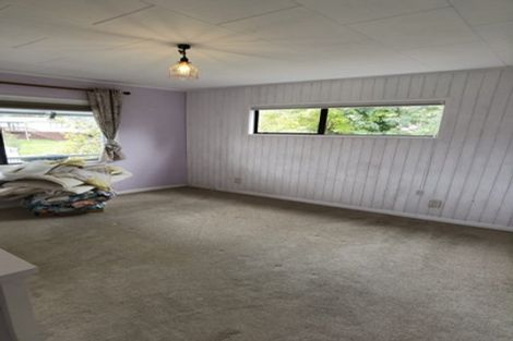 Photo of property in 3 Melia Grove, Goodwood Heights, Auckland, 2105