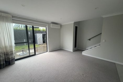 Photo of property in 21 Koura Drive, Red Beach, 0932