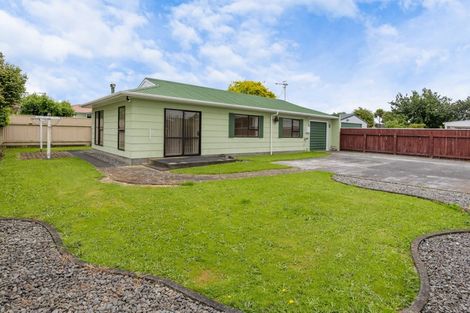 Photo of property in 50b Winchester Street, Levin, 5510