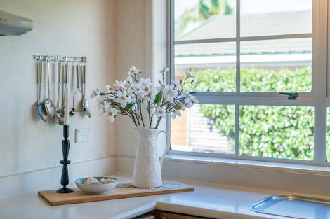 Photo of property in 9 Hamilton Crescent, Whitianga, 3510