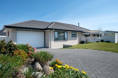 Photo of property in 110 Kenrigg Road, Kinloch, Taupo, 3377