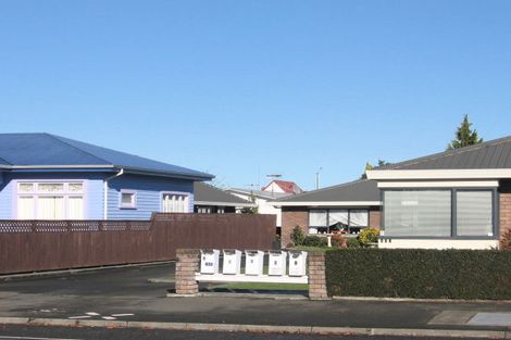 Photo of property in 4/410 Saint Aubyn, Hastings, 4122