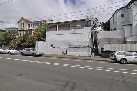 Photo of property in 54 Pirie Street, Mount Victoria, Wellington, 6011