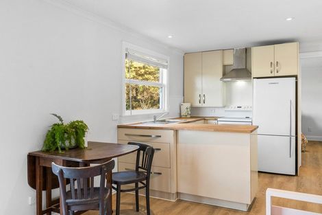 Photo of property in 28 Crieff Street, Northland, Wellington, 6012
