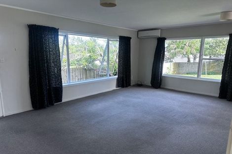 Photo of property in 28b Pegler Drive, Howick, Auckland, 2014
