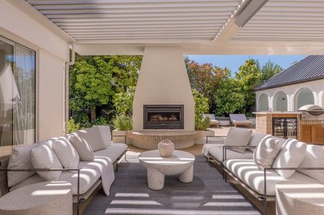 Photo of property in 93 Carlton Mill Road, Merivale, Christchurch, 8014