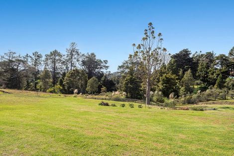 Photo of property in 11 Cherrywood Rise, Paparoa, 0571