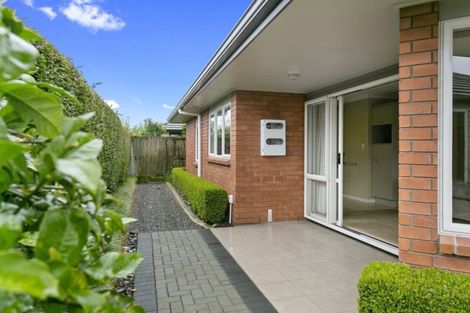 Photo of property in 13 Walter Court, Cambridge, 3434