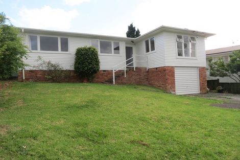 Photo of property in 31 Dundale Avenue, Blockhouse Bay, Auckland, 0600