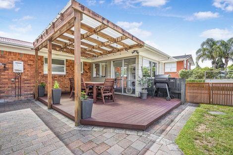 Photo of property in 17 Hamblyn Crescent, Nawton, Hamilton, 3200